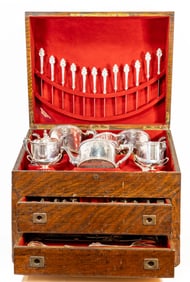 Important Gorham Sterling Silver Tea Coffee Flatware Medallion Pattern Set
