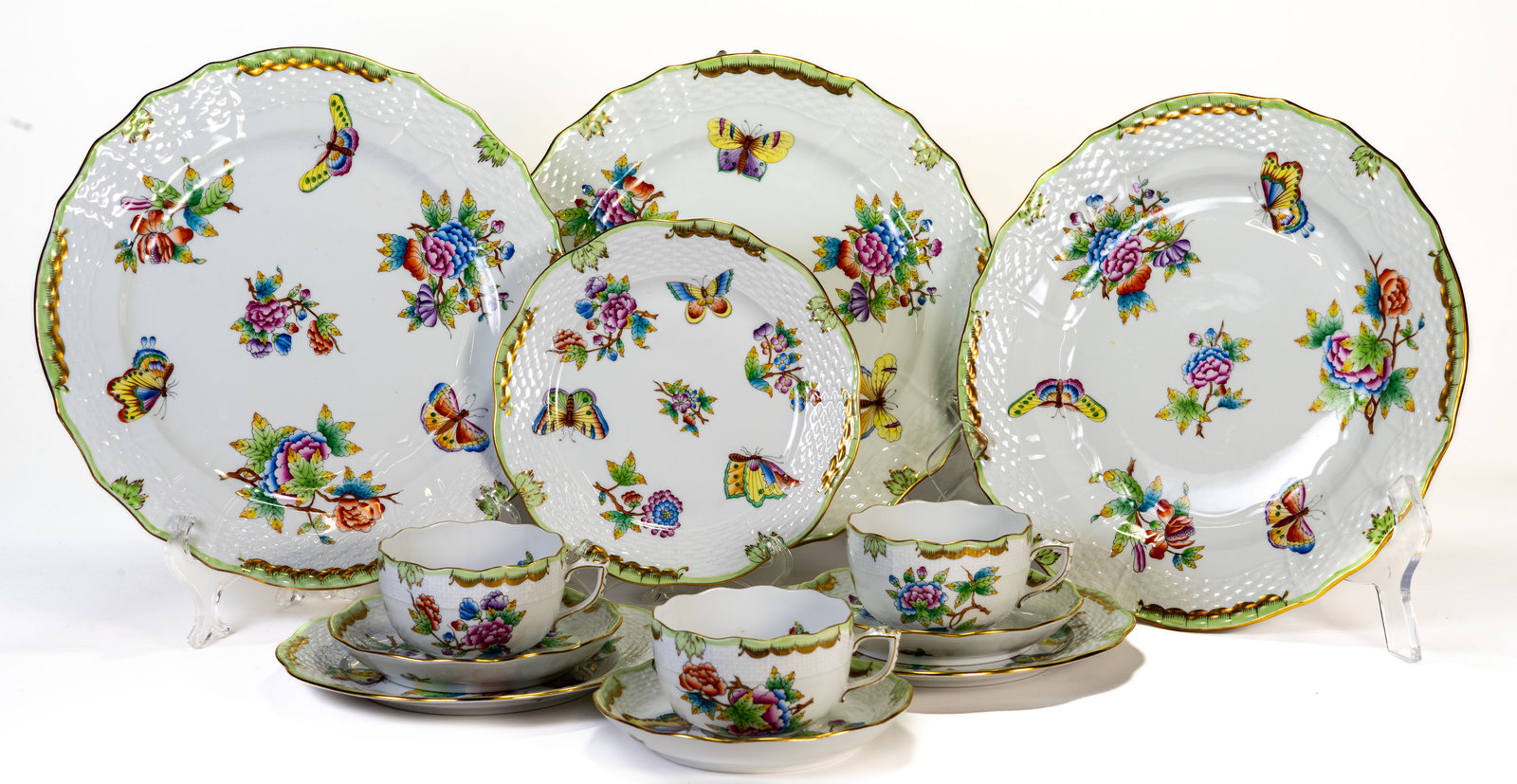 Three (3) Herend Queen Victoria 4-Piece Place Settings (1 of 6)