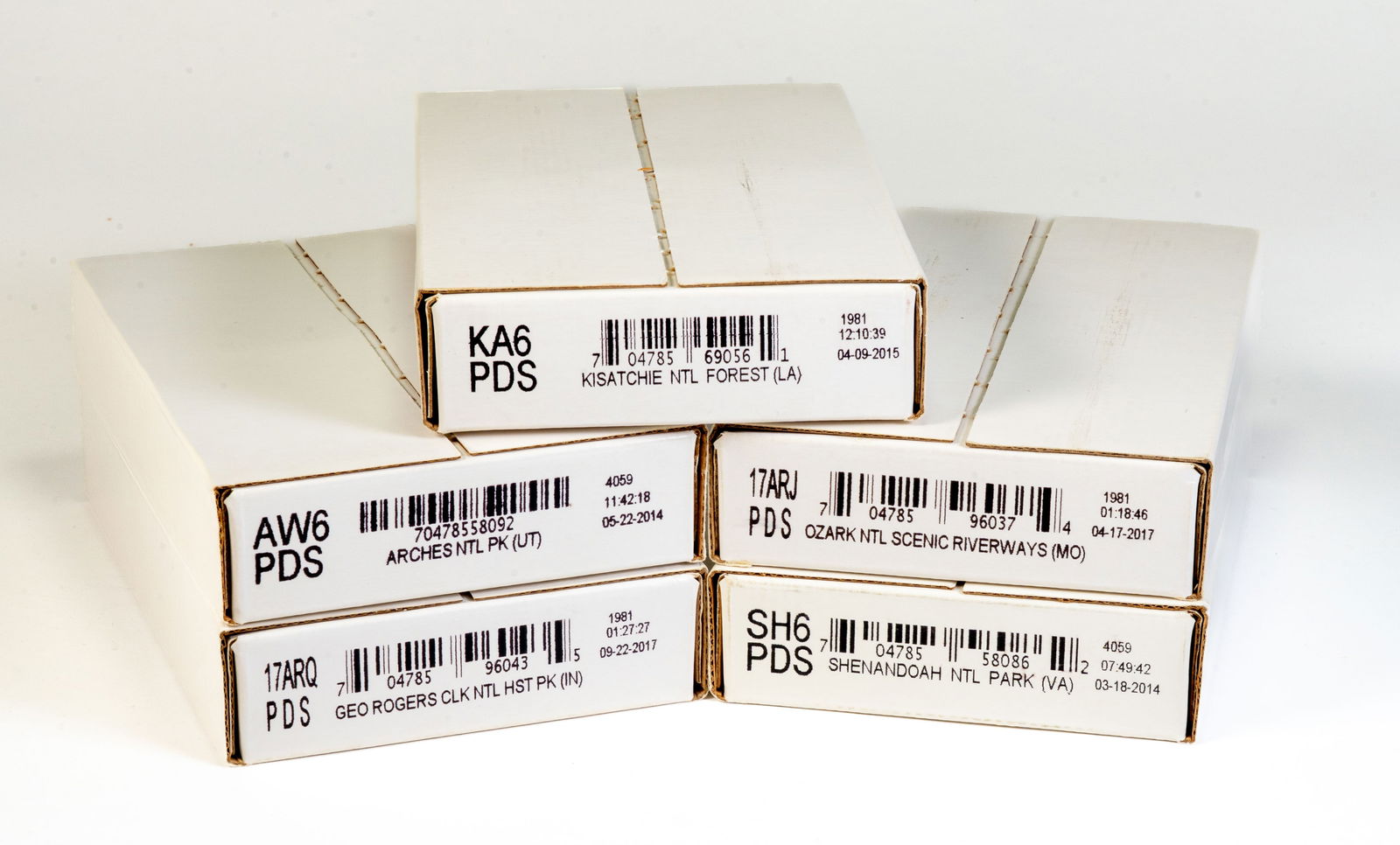 Fifteen (15) $10 PDS Quarter Rolls America National Parks (1 of 2)