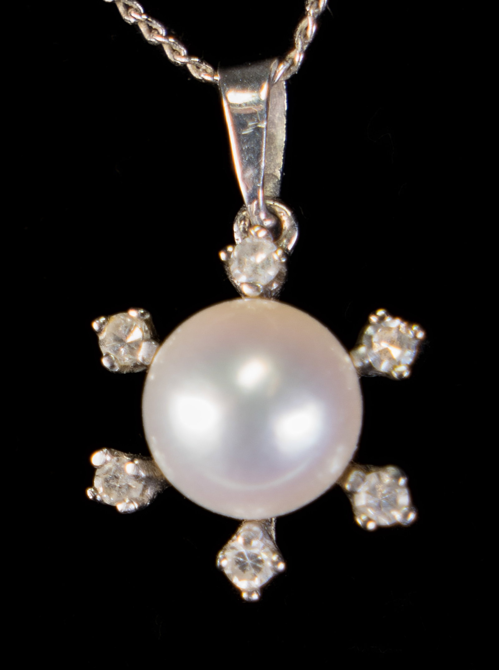 14k Gold Chain Necklace With Diamonds & Pearl Pendant (1 of 5)