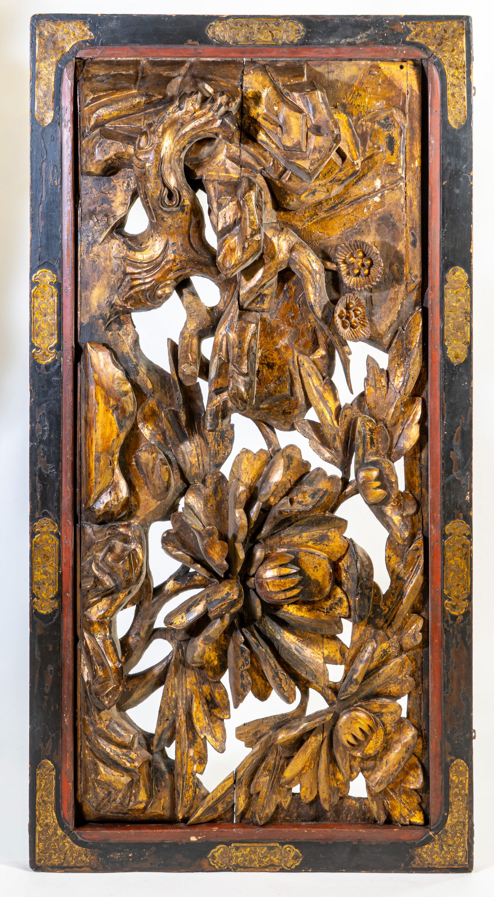 19th-Century Qing Dynasty Carved Gilt Wood Panel (1 of 12)