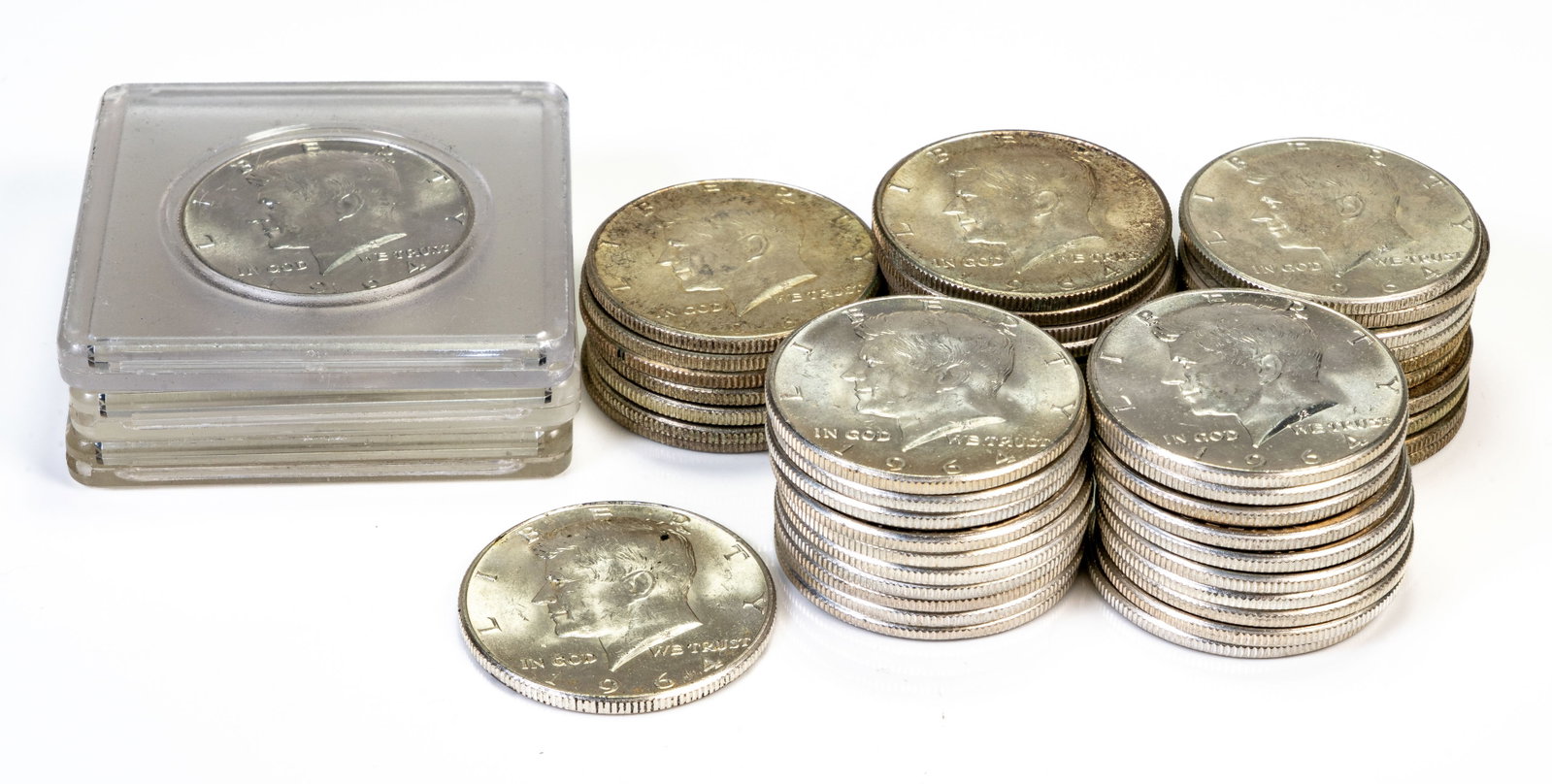 Fifty One (51) Kennedy 1964 Half Dollars $25.50 FV: Fifty-one (51) 1964 Kennedy half dollars. All 90% silver. Many in uncirculated condition.
