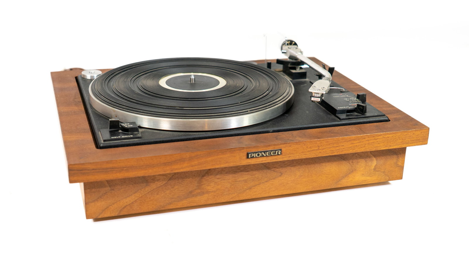 Pioneer PL-A35 Vintage Turntable (1 of 11)