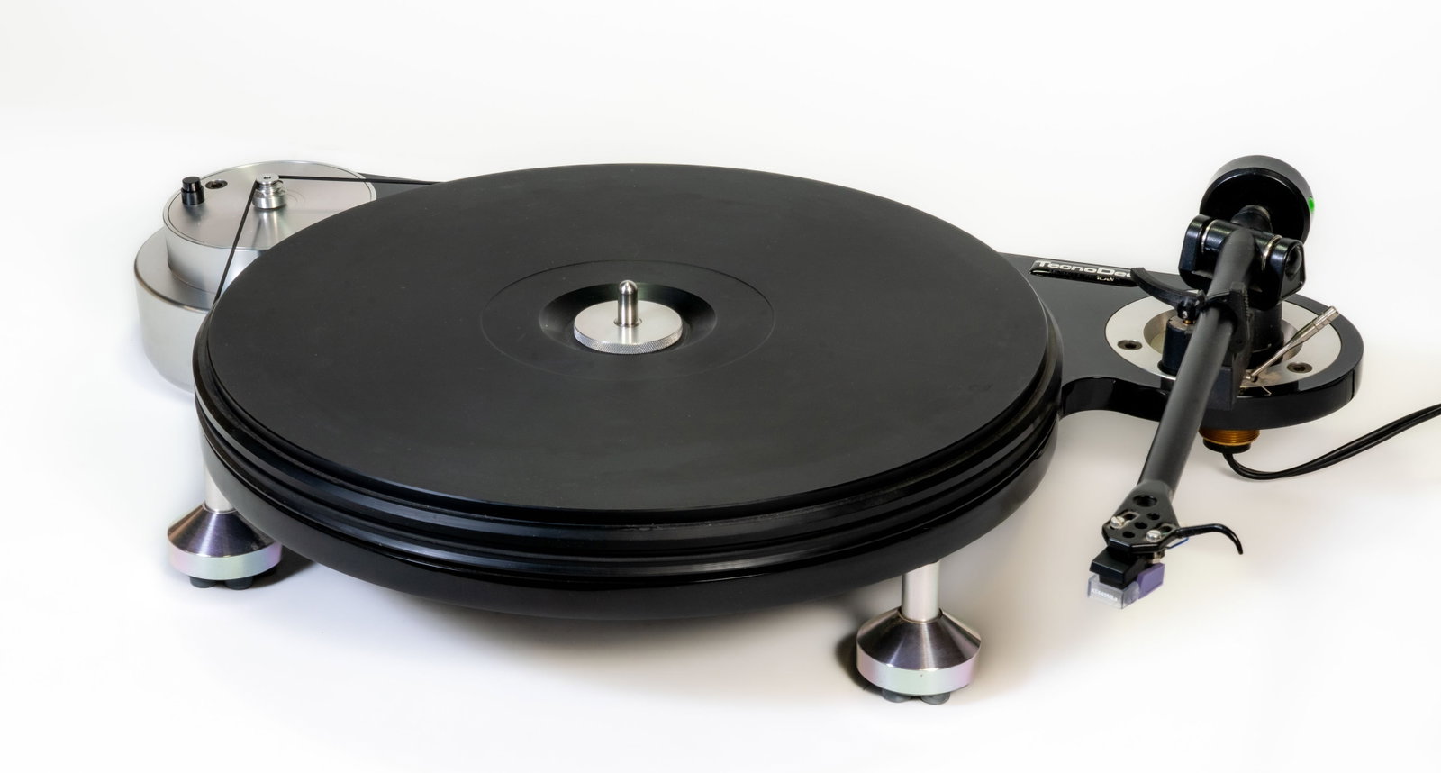 Michelle TecnoDec Turntable with Unicover: Michelle TecnoDec Turntable with Unicover. A hand-built British turntable that incorporates engineering from Michell?s legendary GyroDec, including an inverted oil-circulating bearing and a