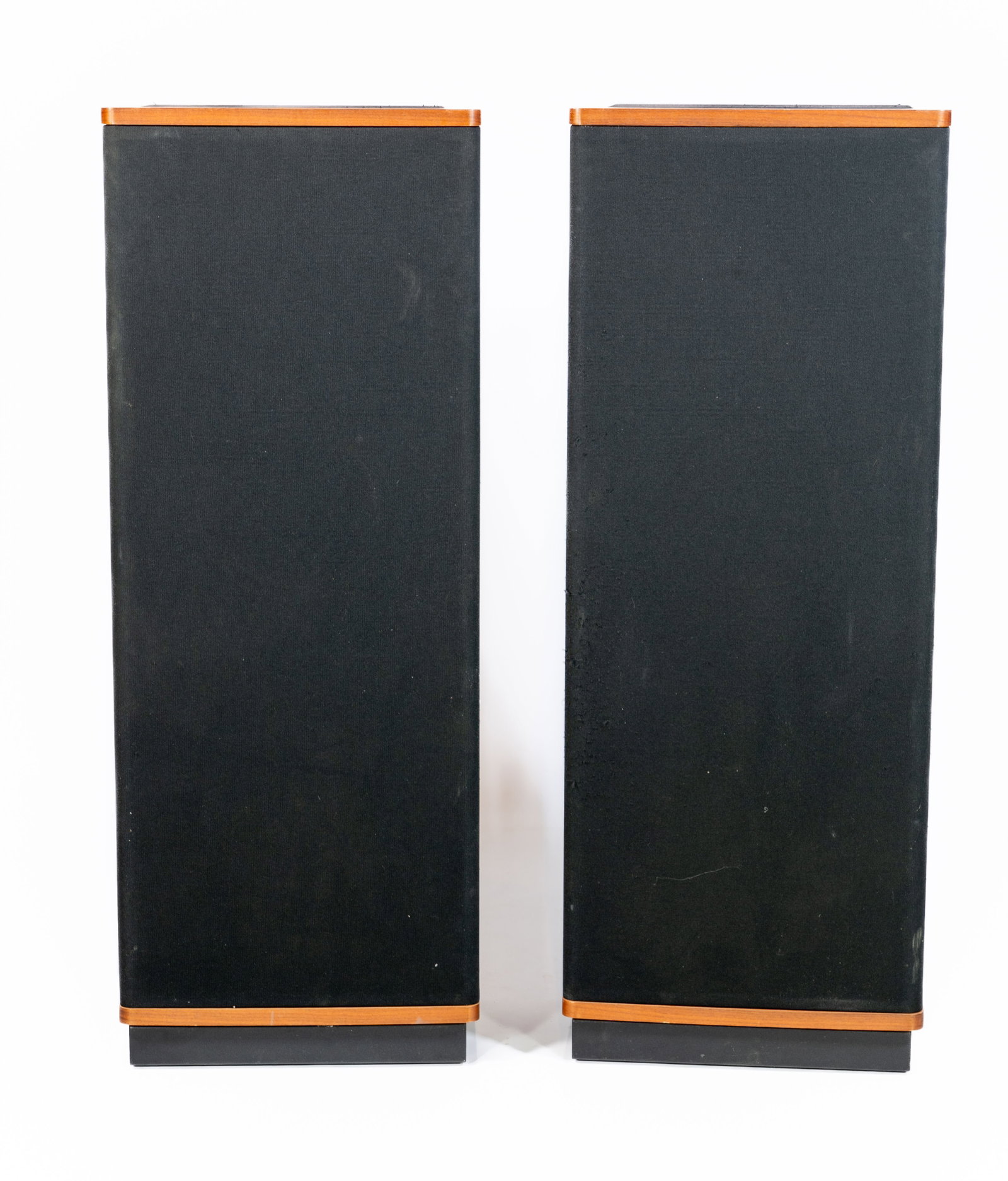Pair of Vandersteen Model 2 Loudspeakers (1 of 13)