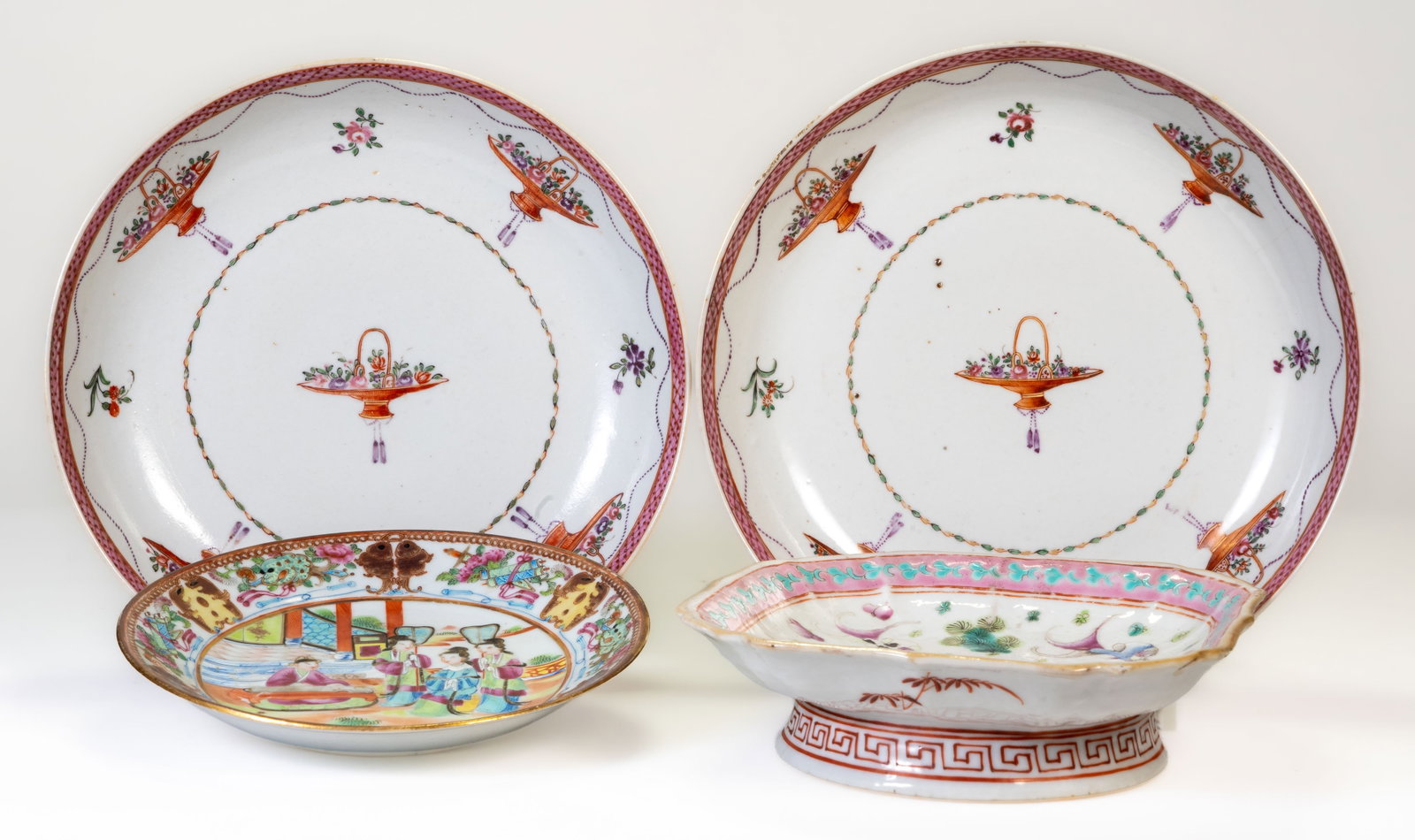 19th C Chinese Export Porcelain Lot (1 of 9)