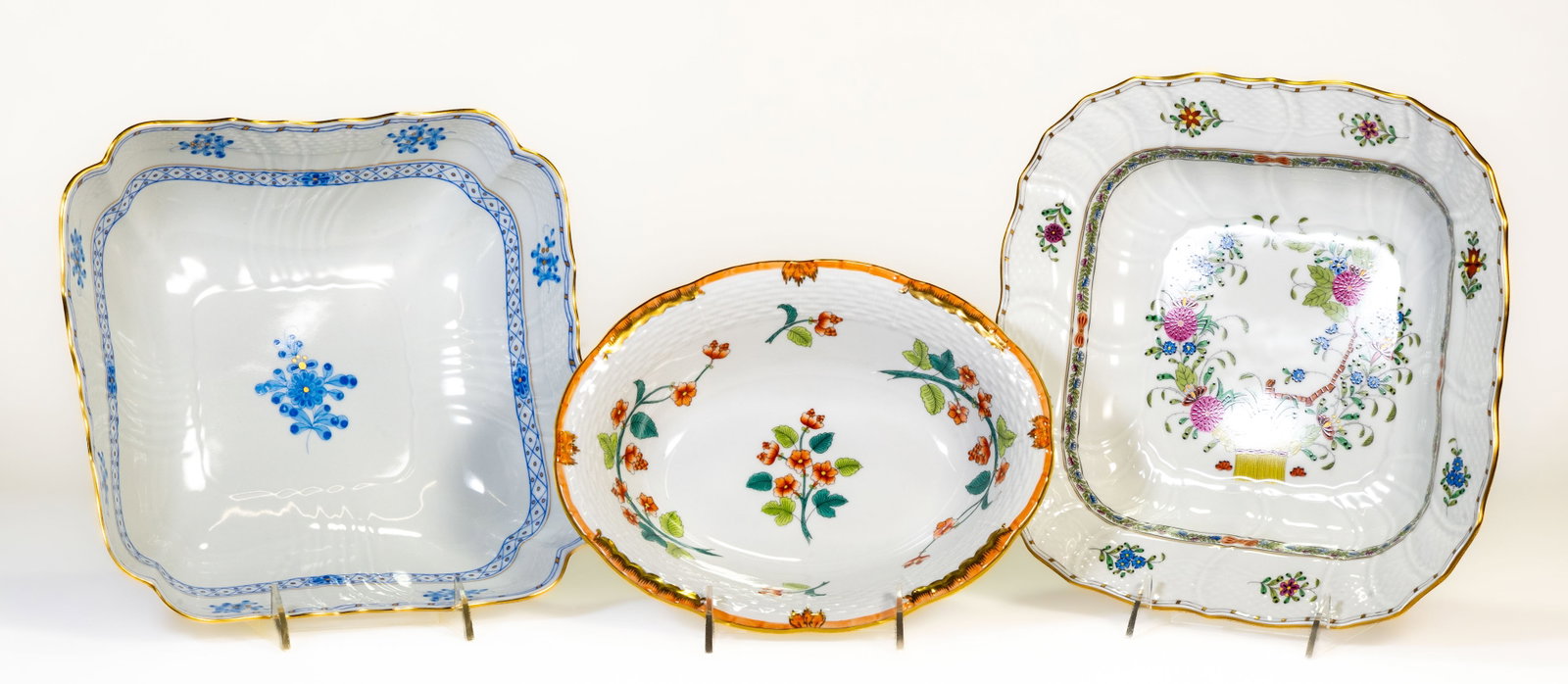 Three (3) Herend Porcelain Serving Bowls (1 of 16)
