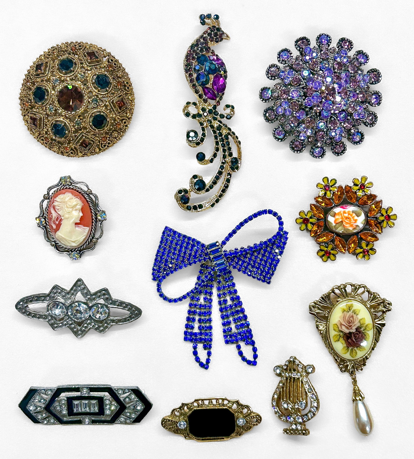 Unsigned Costume Jewelry (1 of 6)