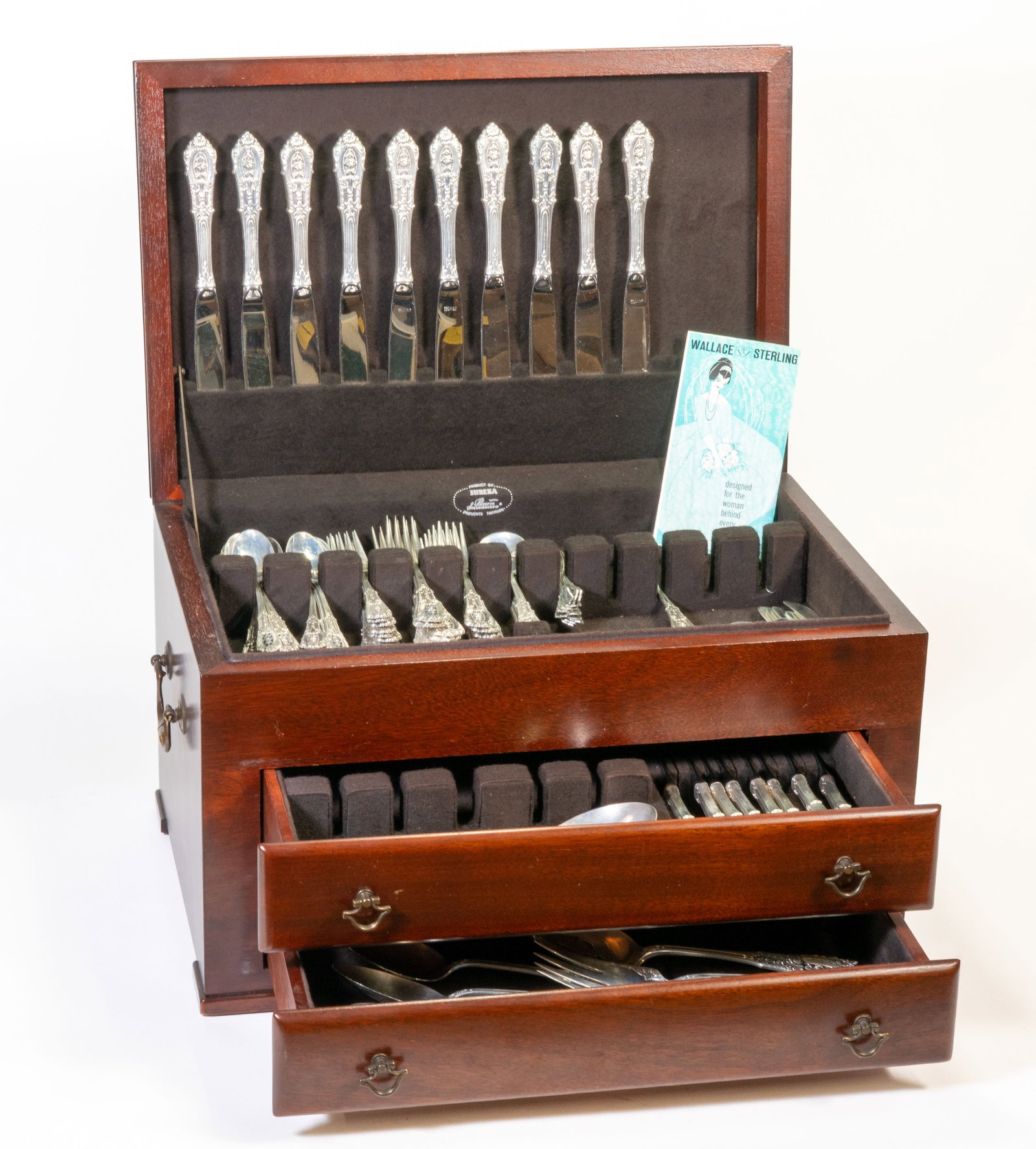 Wallace Rose Point Sterling Silver Flatware 94 Piece (1 of 15)