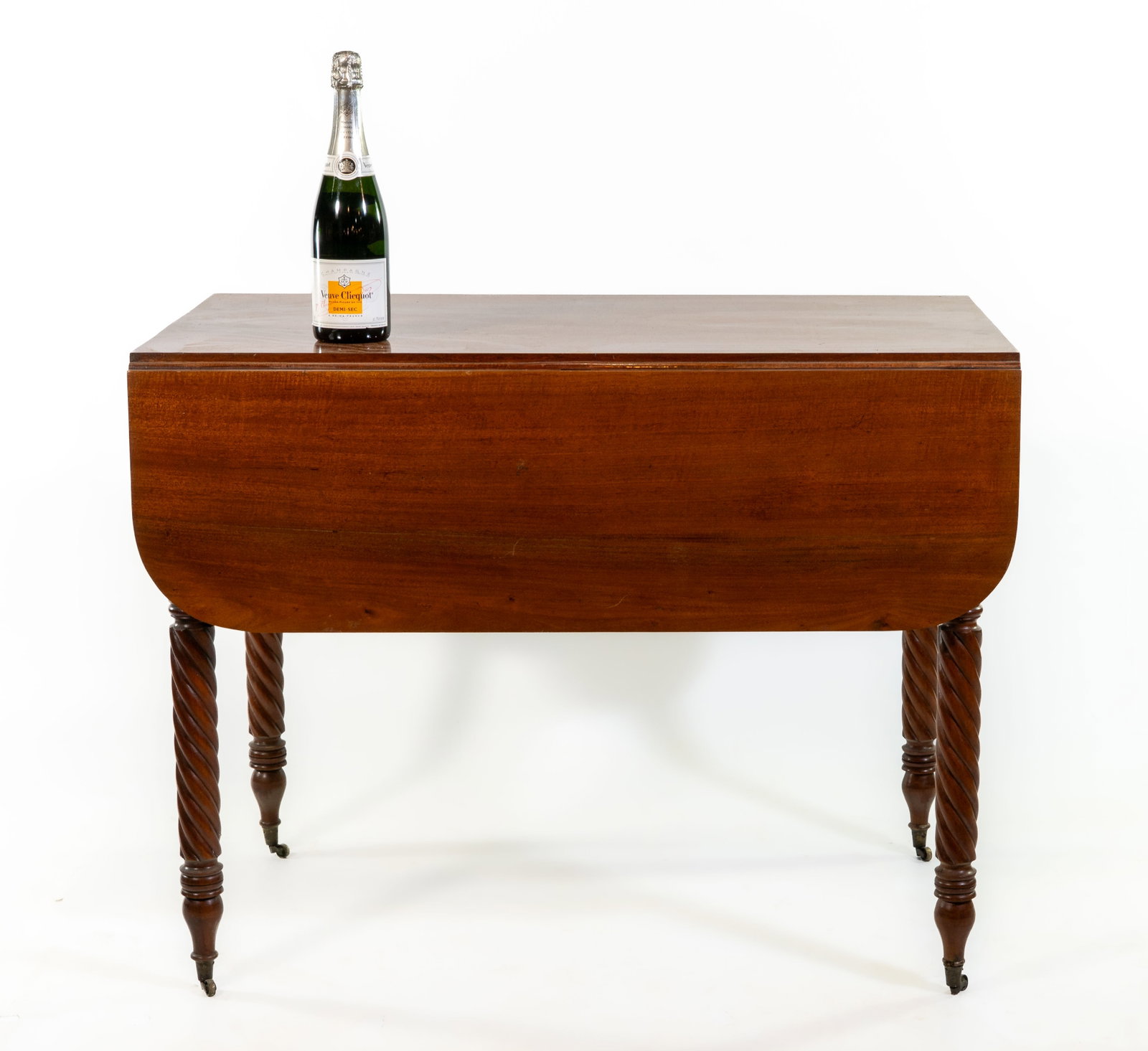 Sheraton-style Drop Leaf Table - 2