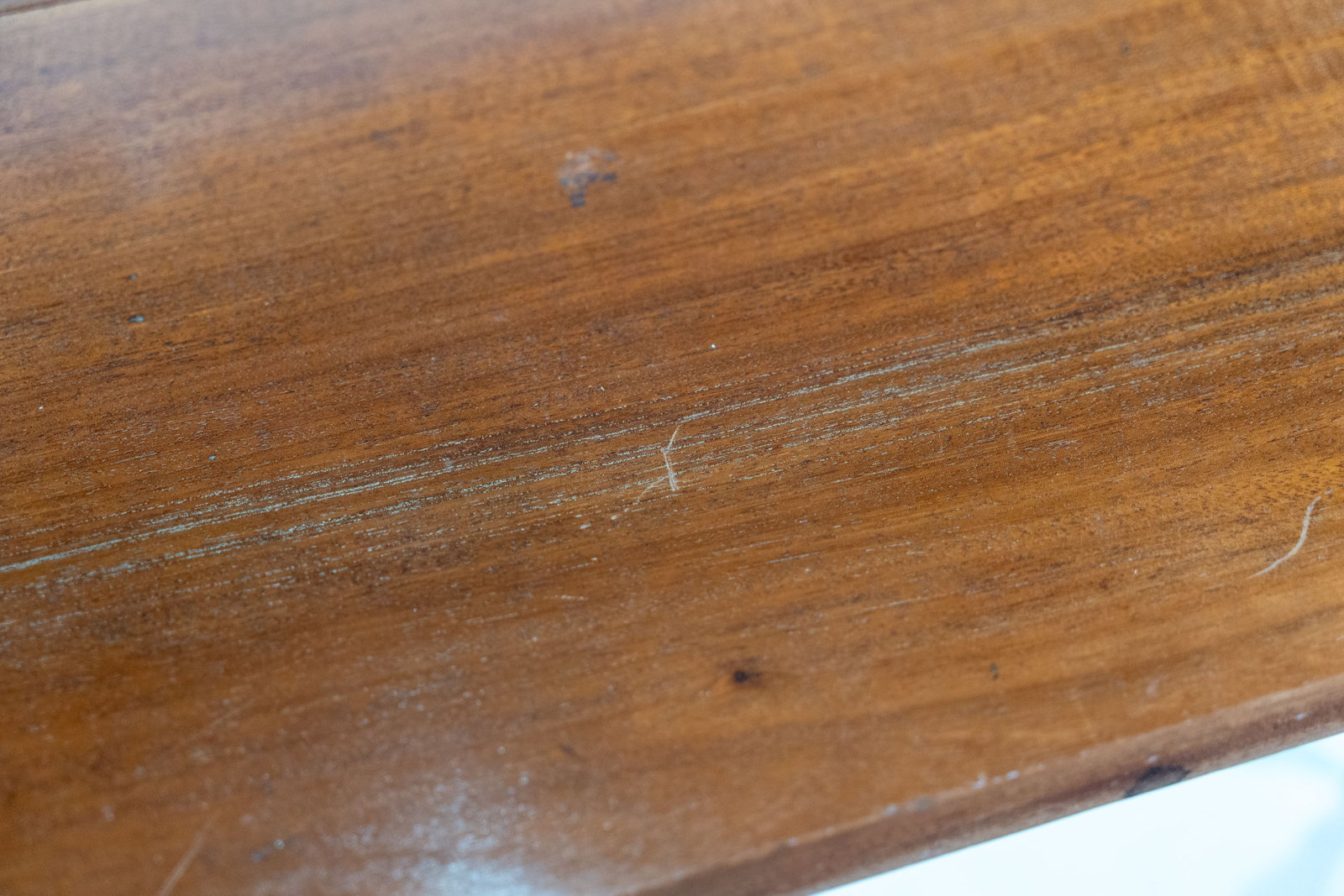 Sheraton-style Drop Leaf Table - 8