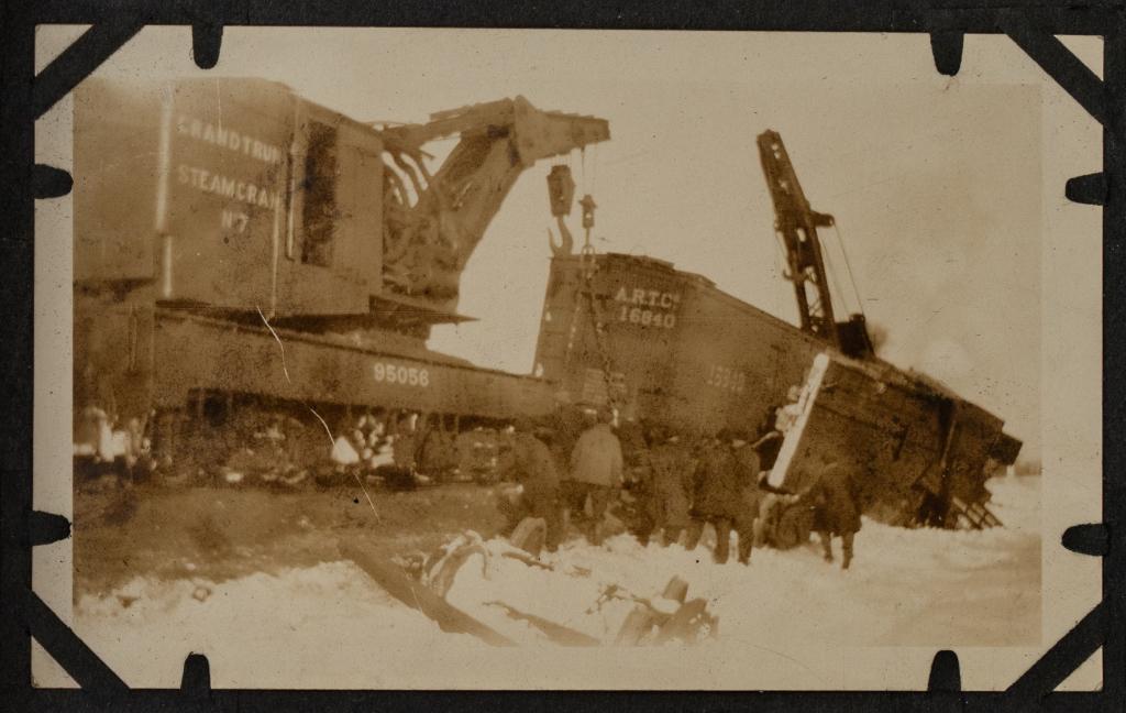 [ALBUMS] HAMILTON AND DUNDAS ONTARIO: [ALBUMS]HAMILTON AND DUNDAS ONTARIO. Oblong 4to, black cloth covers, lacking string ties. Approx. 82 silver print photographs or postcards. Interesting images include the ruins in Dundas, the Hamilton