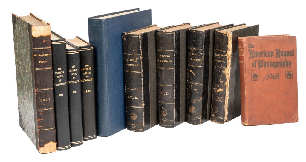 [JOURNALS] AMERICAN ANNL. PHOTOGRAPHY. 10 TOGETHER: JOURNALS. A lot of 10 volumes of American Annual Photography sold together. Generally good condition, various imperfections. Including: Howe, Percy Y. [editor]. VOL XXXII.1918. New York: American Annu
