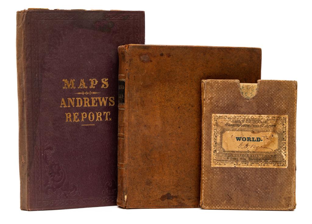 ATLASES AND POCKET MAPS. 3 PIECES TOGETHER (1 of 12)