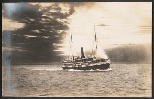[ALBUMS] NIELEN, A. 20 NAVAL PHOTOGRAPHS. (1905): Nielen, A. COLLECTION OF NAVAL PHOTOGRAPHS. Chicago: Ideal Specialty Company, (1905.) 20 photographs. 8.5 x 13.5-14.5 cm. Oblong 8vo. String-bound limp morocco boards. Gilt lettering on upper. *Additi