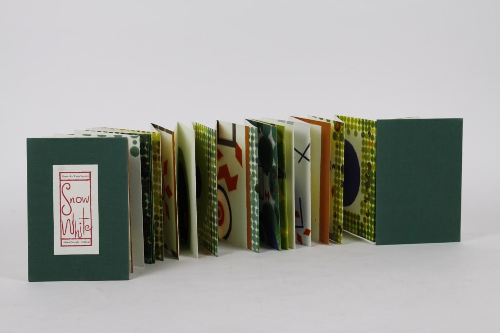 LAVATER, WARJA. SNOW WHITE. 1974. SPECIAL EDITION: Lavater, Warja. SNOW WHITE. Paris: Adrien Maeght, Editeur, 1974. Special edition for the Museum of Modern Art (New York). 12mo. Green cloth boards. Upper with paper title paste-on. Bound accordion-sty