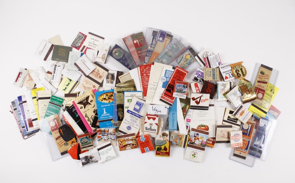 [MATCH BOOKS] LOT OF 200 SOLD TOGETHER (1 of 5)