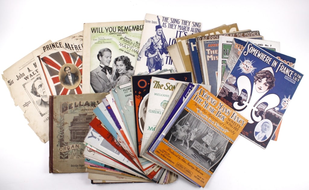 [SHEET MUSIC] APPROX. 85 PIECES SOLD TOGETHER (1 of 1)