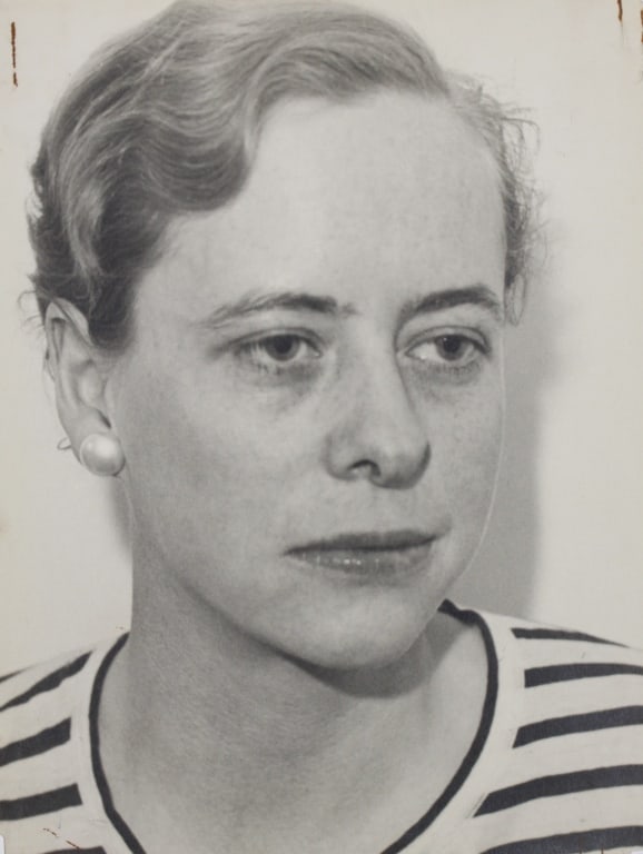 BING, ILSE. UNTITLED. PARIS. 1933 (1 of 4)