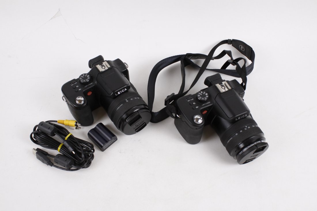 [CAMERAS] LEICA V-LUX 1 (2006). LOT OF 2 (1 of 2)