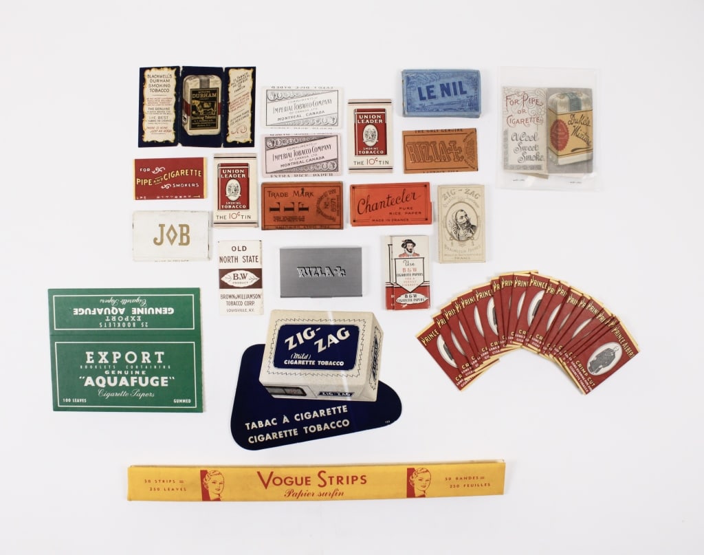 ROLLING PAPERS & MISCELLANY. LOT OF 40 ITEMS (1 of 2)