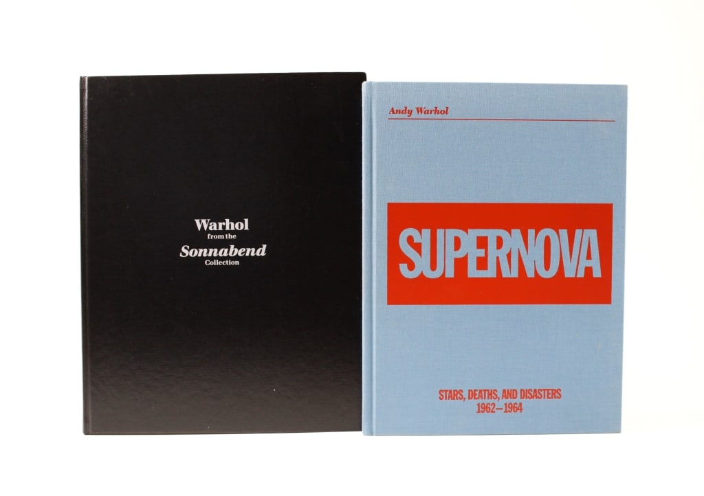 [WARHOL, ANDY] SUPERNOVA / SONNABEND COLL. 2 VOLS: WARHOL, ANDY. A lot of 2 volumes sold together. Including: Fogle, Douglas. ANDY WARHOL SUPERNOVA: STARS, DEATHS, AND DISASTERS. 1962-1964. Minneapolis: Walker Art Center, 2005. Folio, cloth boards. * 