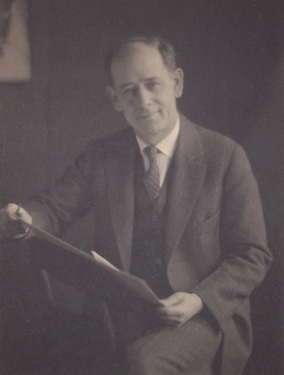 WHITE, CLARENCE H. DORIS ULMANN. c.1920: WHITE, Clarence H. DORIS ULMANN, American photographer. Circa 1920. Silver print mounted to larger sheet, mounted with plastic corners in mat. Sitter's name penciled on sheet beneath print. Print: 8.2