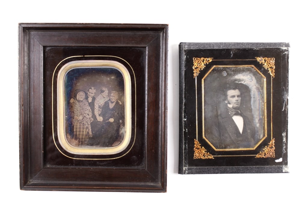 [DAGUERREOTYPE] LOT OF 2 SOLD TOGETHER (1 of 4)