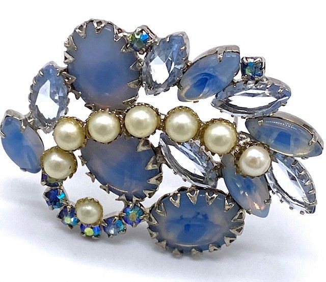 D&E Julianna Brooch (1 of 9)