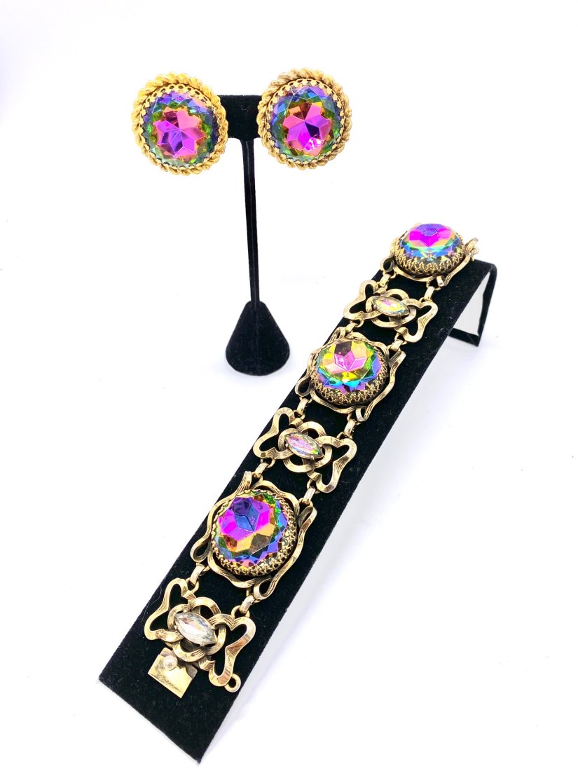 Schiaparelli Watermelon Set Bracelet and Earrings (1 of 6)