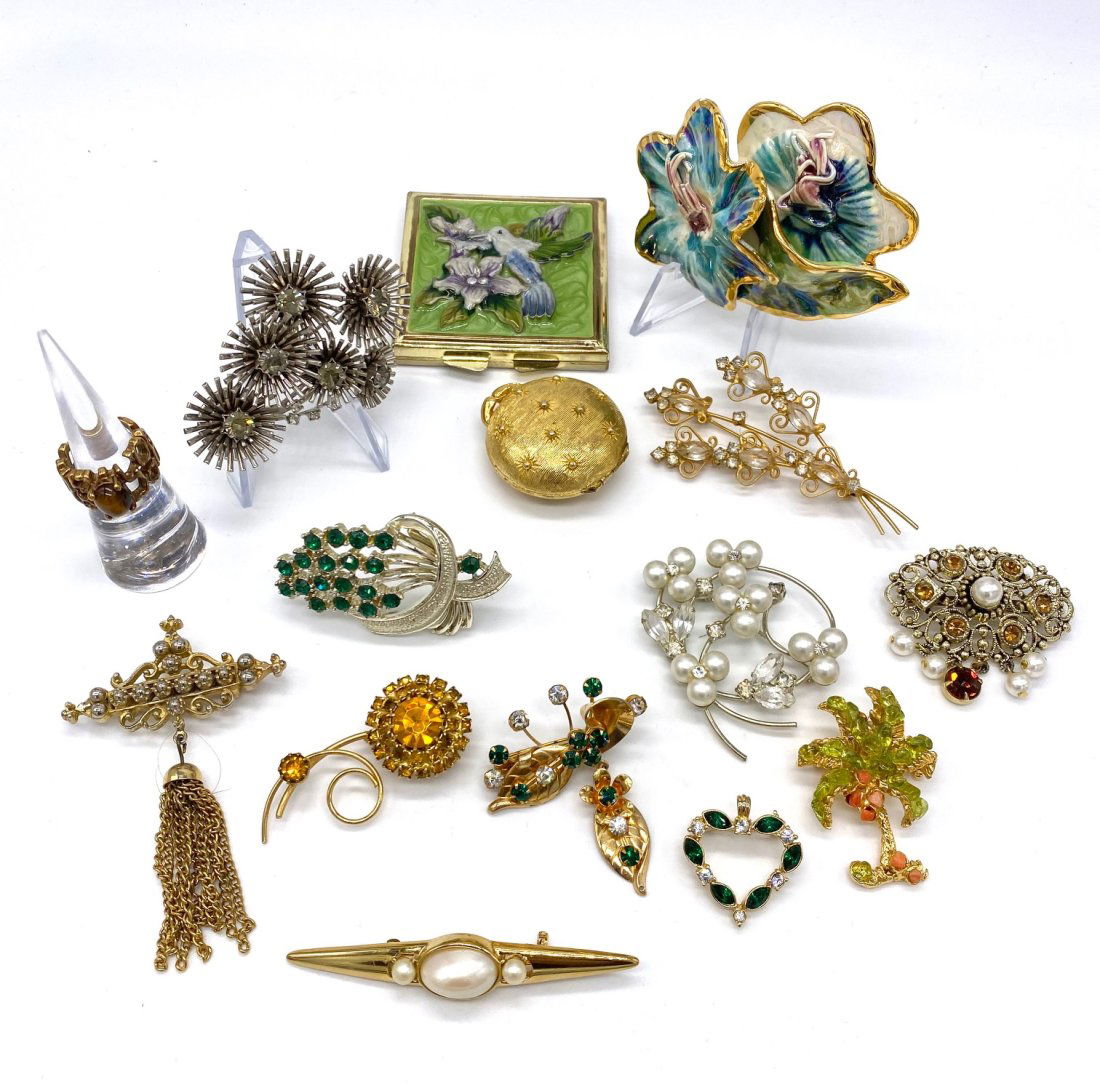 Mix Lot of 16 pc with Compact Mirror & Box (1 of 3)