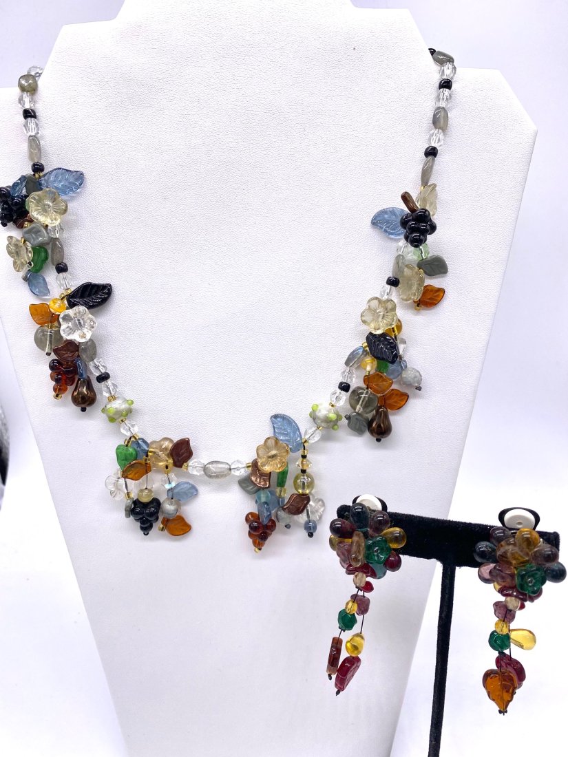 Bohemian Necklace and Earrings All Glass: This beautiful leaf and fruit necklace is bohemian glass. Necklace measures 17" and earrings are 2 1/2" long. This sale is online only-no public preview or live in house sale will be held. Please ask 