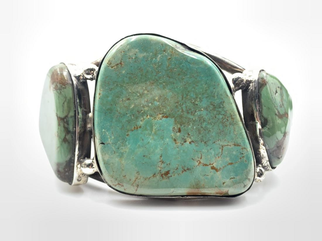 Native American Sterling Silver Turquoise Cuff Bracelet. (1 of 5)