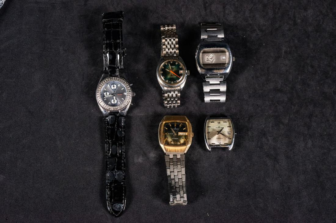 Lot of 5 vintage watches 20th century: 5 men's and women's watches from different brands: (Guess, Fortis Tuxedo II, Radiant Blumar, Citigen DeLuxe, S/N)