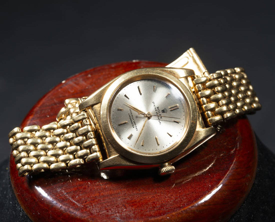 Rolex Oyster In 18k Solid Gold With Complimentary 18k Gold Jubilee