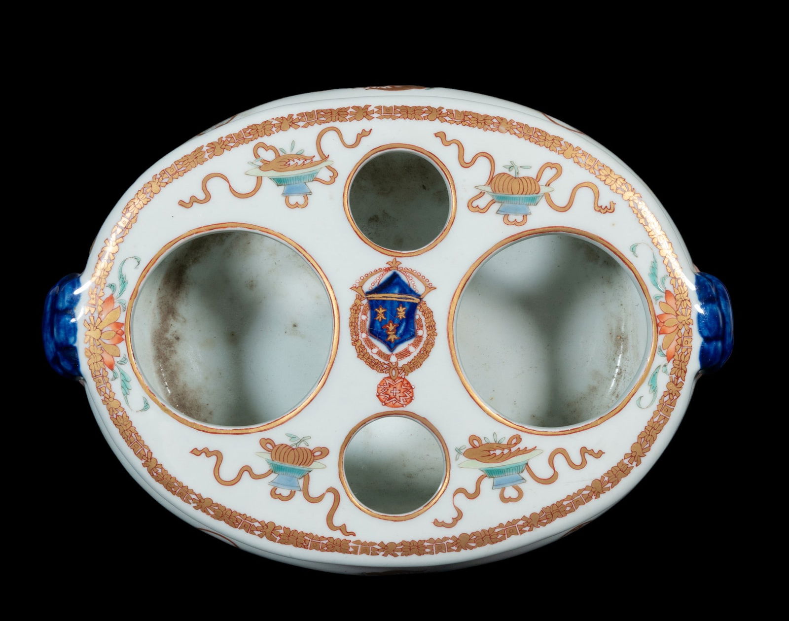 Exceptional Chinese Porcelain Writing Desk for the Export of the Service of the Sun King Louis XV, (1 of 5)