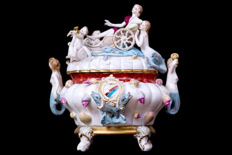 Soup Tureen Emblazoned with the Goddess Cybele in German Meissen Porcelain (1 of 3)