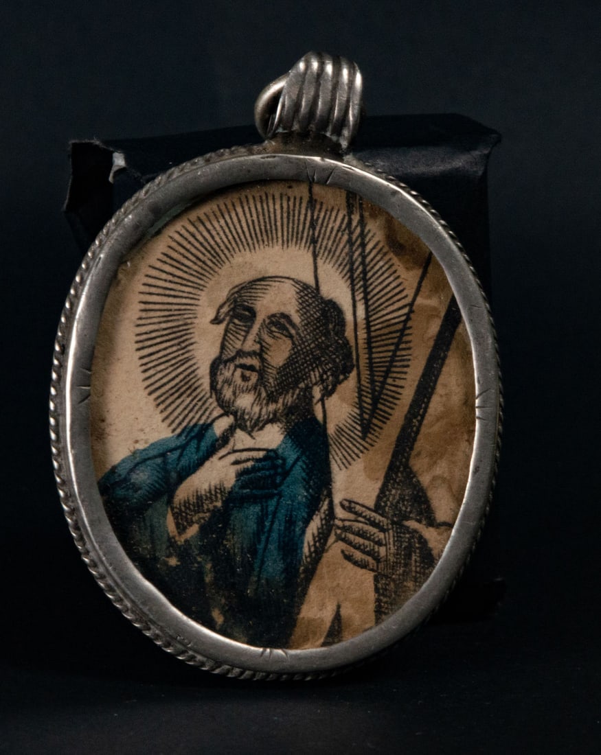 Silver Oval Reliquary with the Image of Saint Andrew, 17th century (1 of 2)