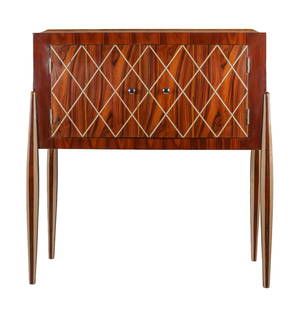 Sideboard – Art Deco Style – European School, 20th Century: Rosewood and fruitwood veneer. An Art Deco-style sideboard made in the 20th century, with a compact structure and pure lines that highlight the richness of the materials used. The combination of rosew