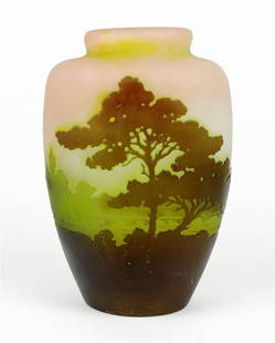 Emile Gallé (Nancy, 1846 - 1904) - Vase with river landscape (ca. 1900): Glass. Dimensions: 19 × 13 × 10 cm. Rare river landscape vase designed by Émile Gallé (1846–1904), considered one of the great Art Nouveau architects along with Antonin Daum, Louis Comfort Tiffa