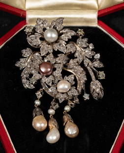 Extraordinary Portuguese Brooch with Natural Baroque Pearls and 20k Gold, 9k Diamonds: With jeweler's hallmarks, 80% purity (gold), 9-karat diamonds. Weight 56.85g - each natural pearl between 0.9 and 1.2 cm - 9 x 6 cm (clasp)