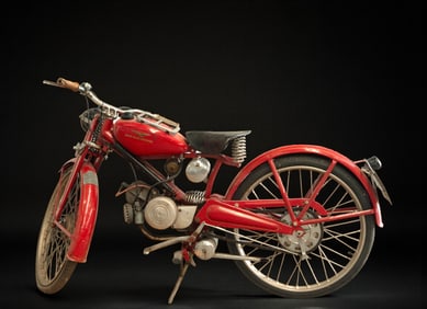 - AUCTION NOVEMBER 7TH AT 4:00 PM  EXHIBITION OPEN! OCTOBER 10TH  Monday to Friday from 10:00 AM to 2:00 PM and from 4:00 PM to 8:00 PM  Saturdays and Sundays: Closed