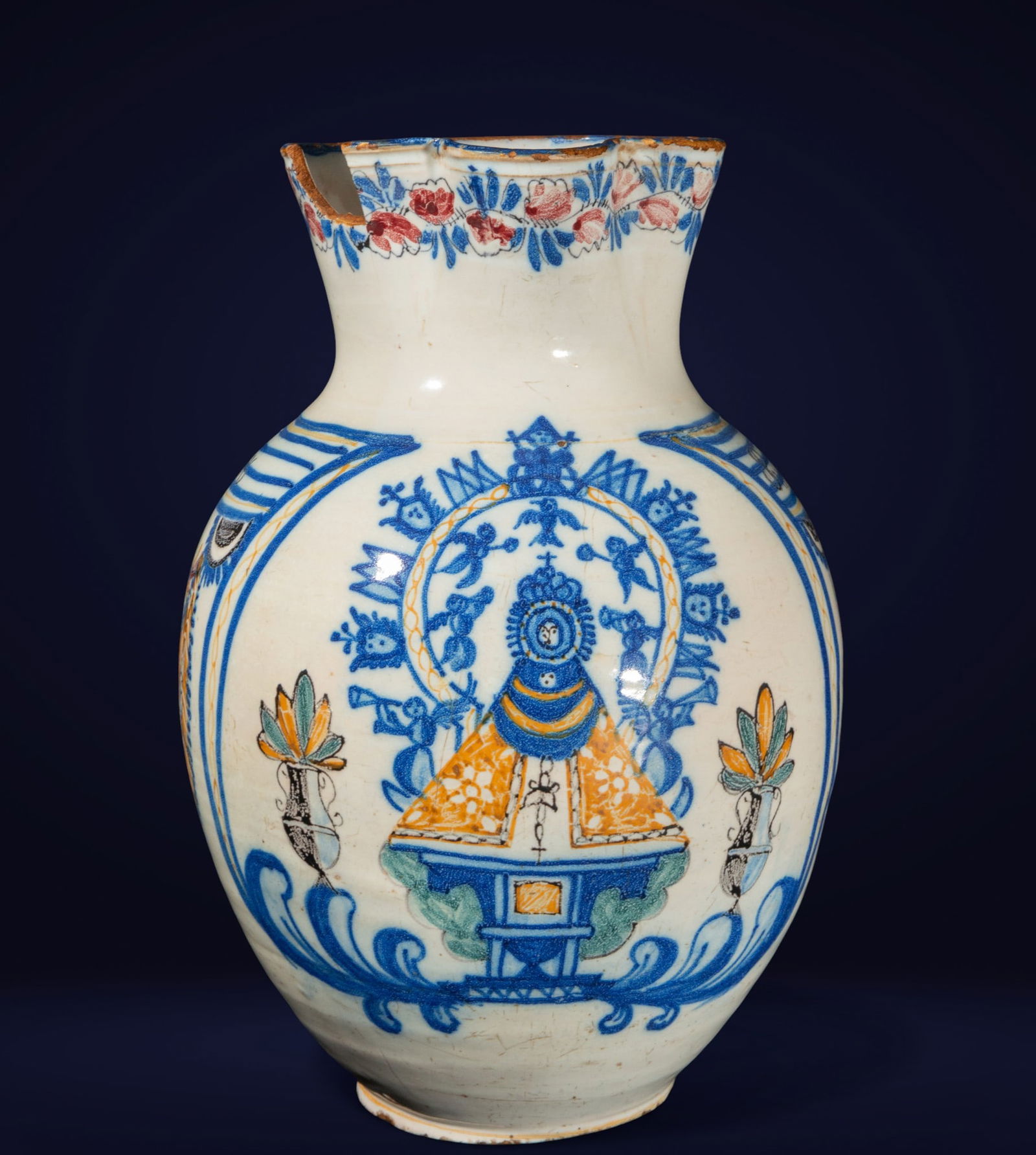 Talavera ceramic jug, 18th century (1 of 5)