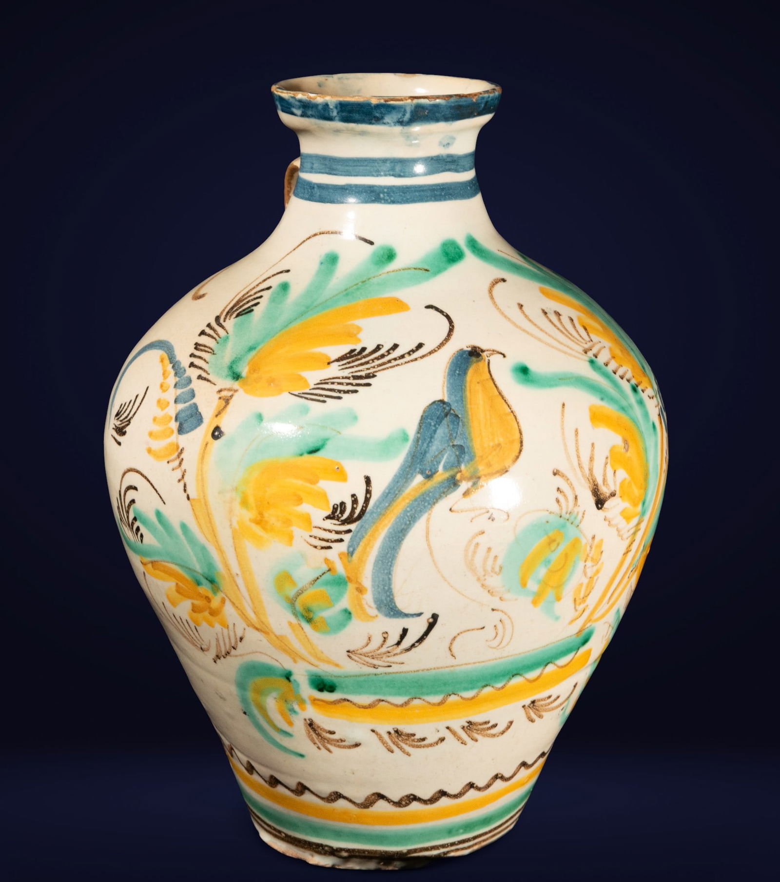Teruel Ceramic Vase, 19th century: Measurements: 34 cm x 25 cm x 25 cm