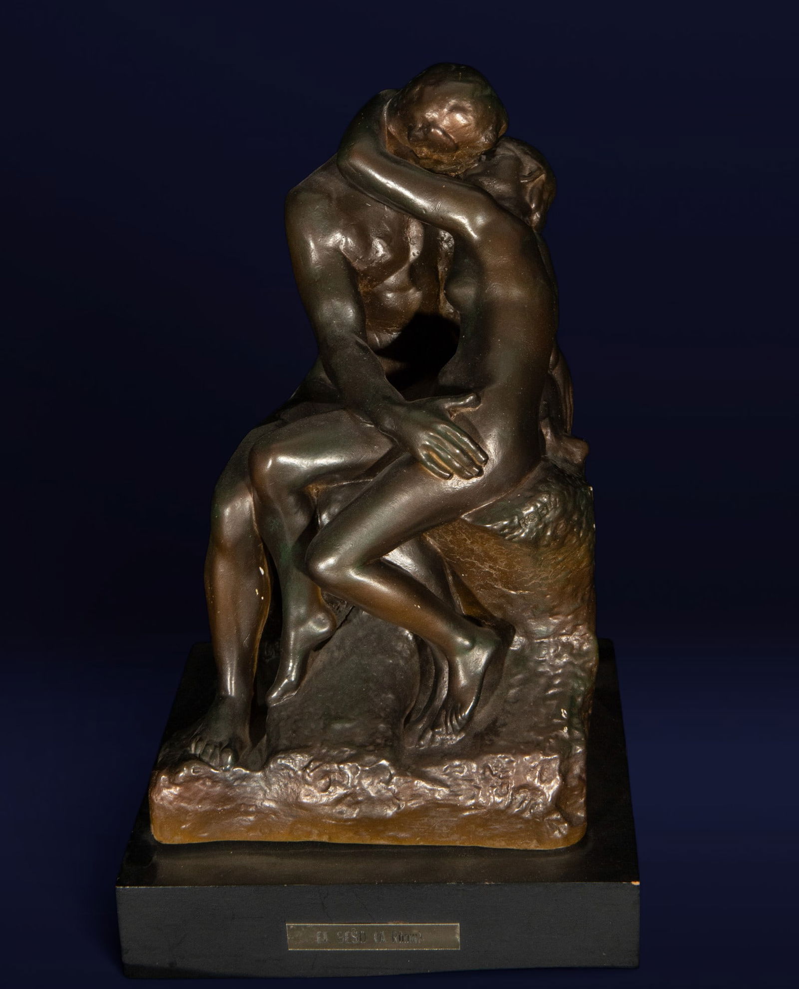 “The Kiss?? sculpture in patinated resin. European School. 20th century. (1 of 4)