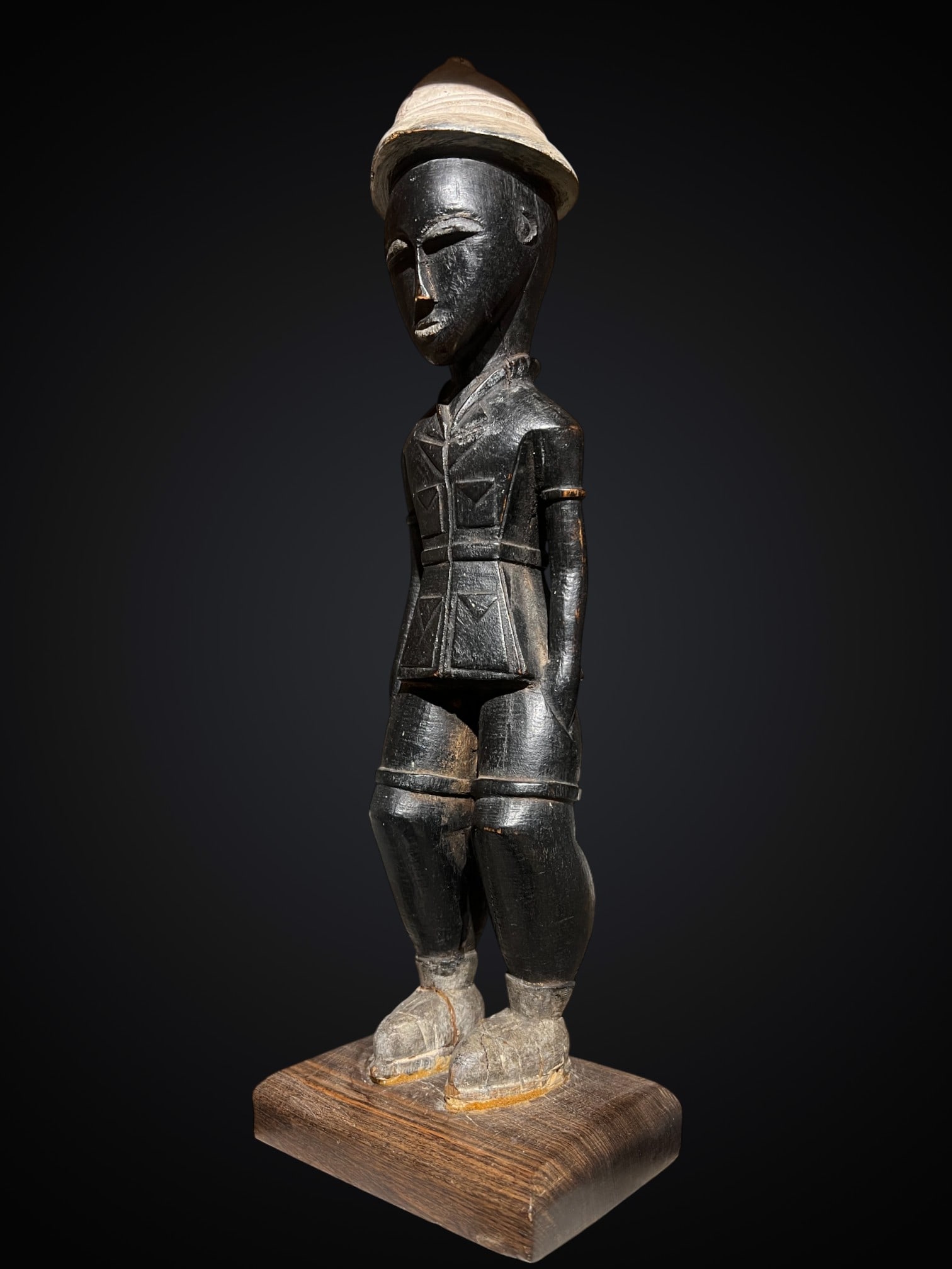 Very Rare "Poupeé" of a Colonial Soldier from Niger - African Art (1 of 5)