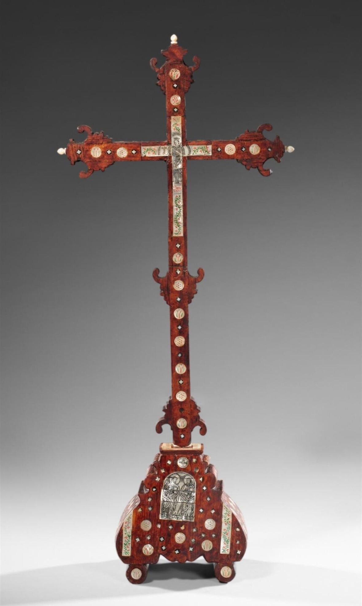Exquisite large polychrome Palestinian cross from Jerusalem, 18th century (1 of 2)