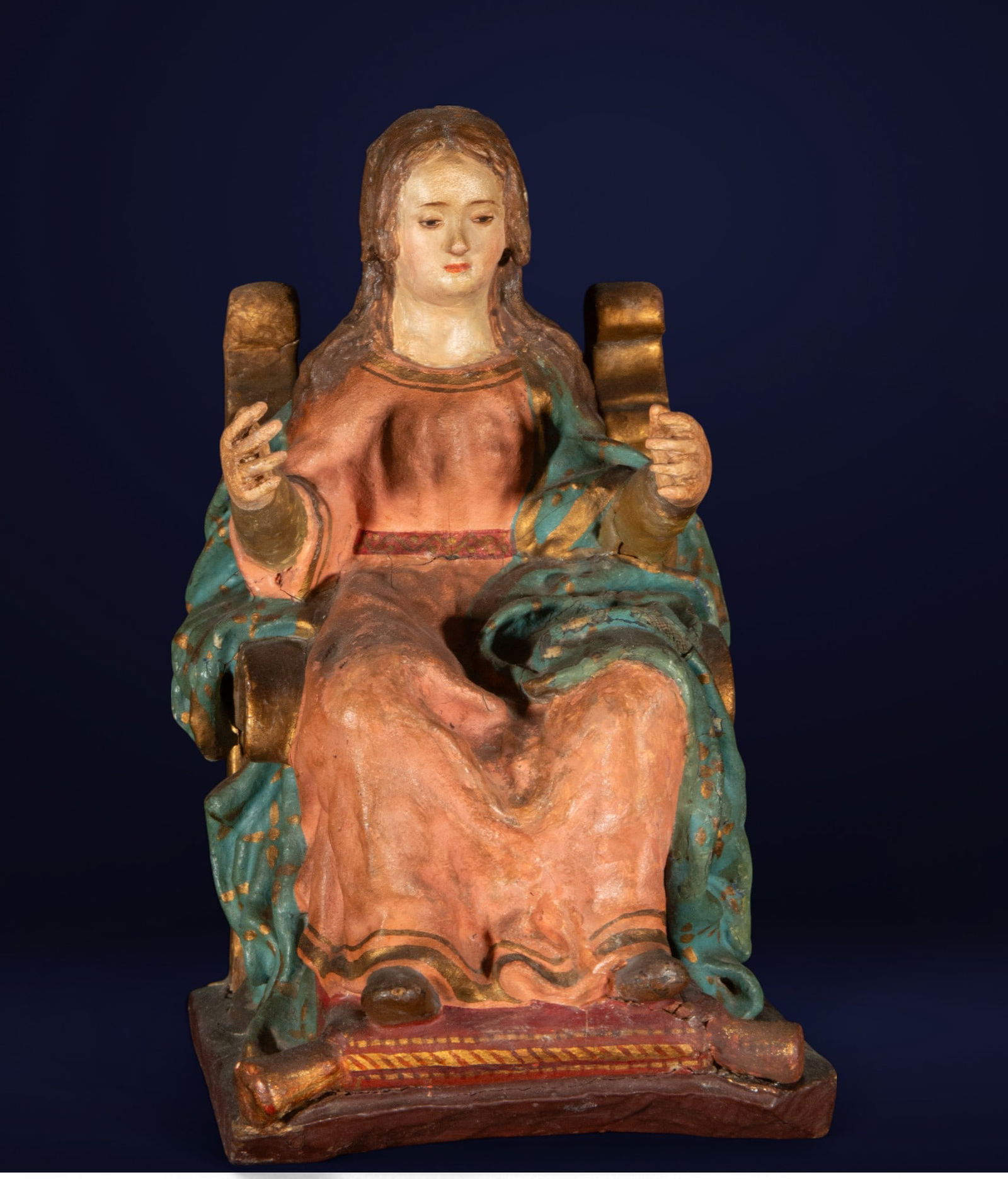 Seated Virgin. Andalusian School. 17th Century (1 of 4)