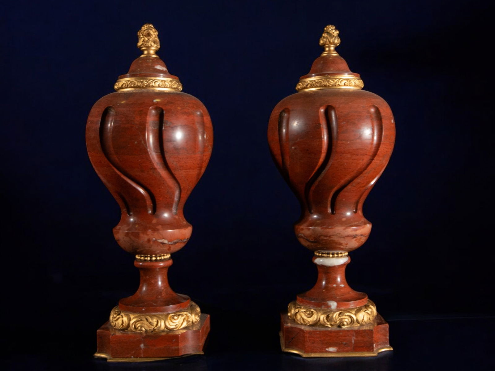 Pair of marble and bronze cups, 19th century (1 of 5)