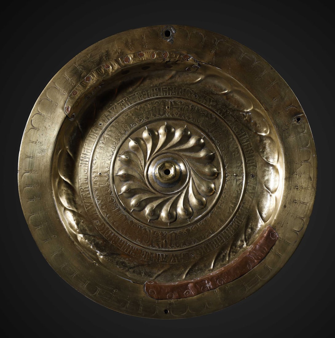 Large Alms Plate from Nuremberg, Germany, 16th/17th century (1 of 3)